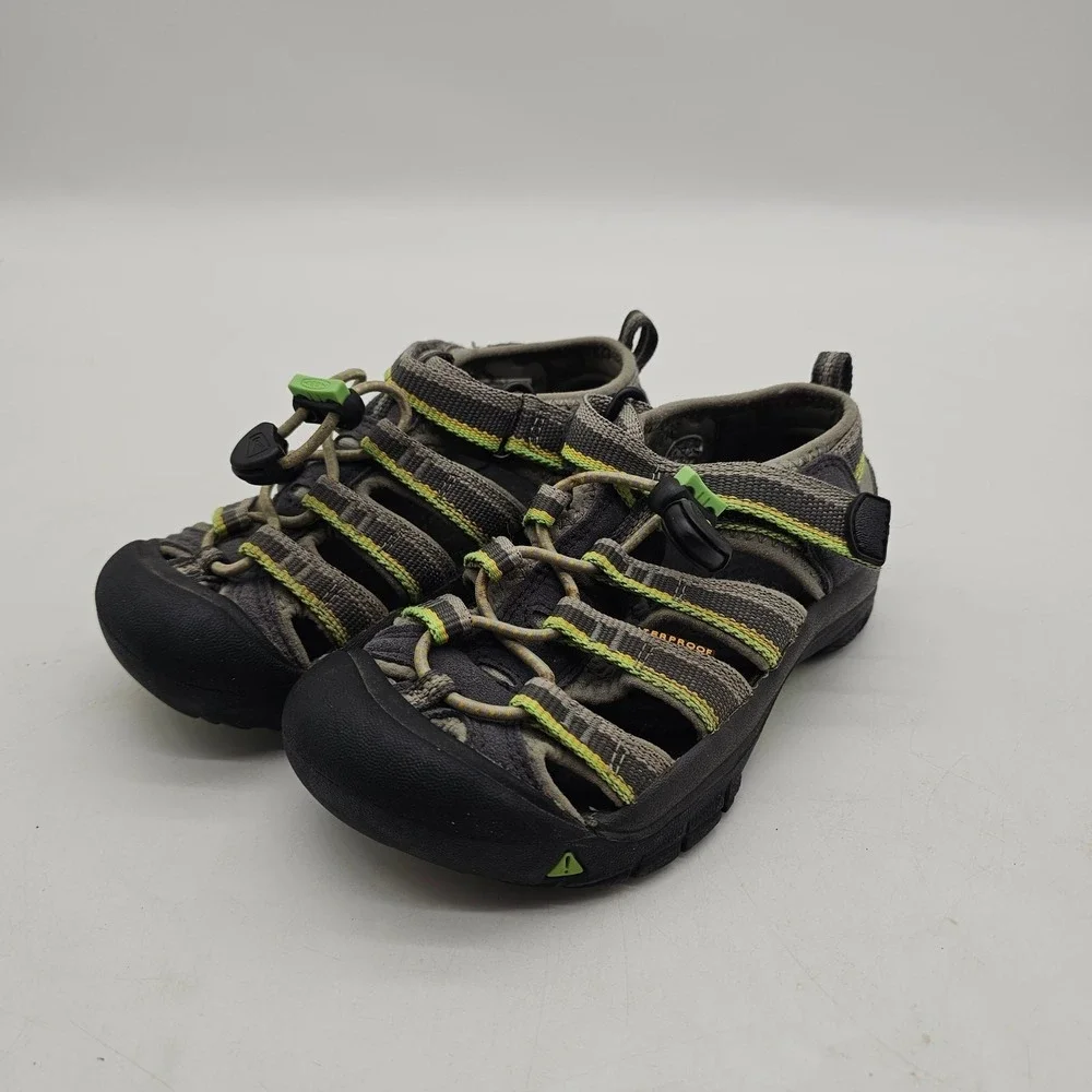 Childrens Big Kids Keen Newport H2 Waterproof gray green Shoes Sandals Size 11